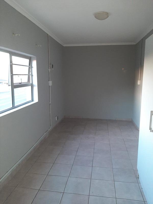 To Let 0 Bedroom Property for Rent in Goodwood Central Western Cape